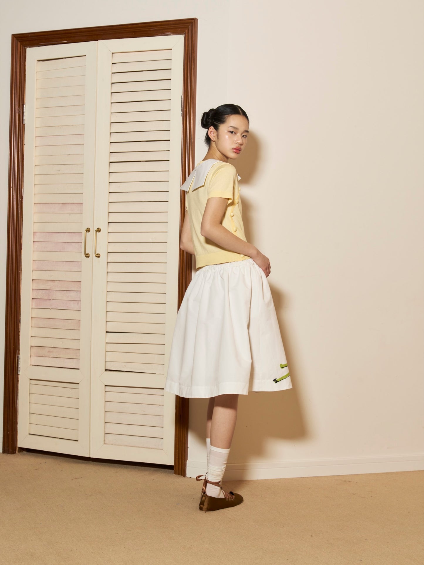 'Ling Yi' Yellow Tulips Sweater
