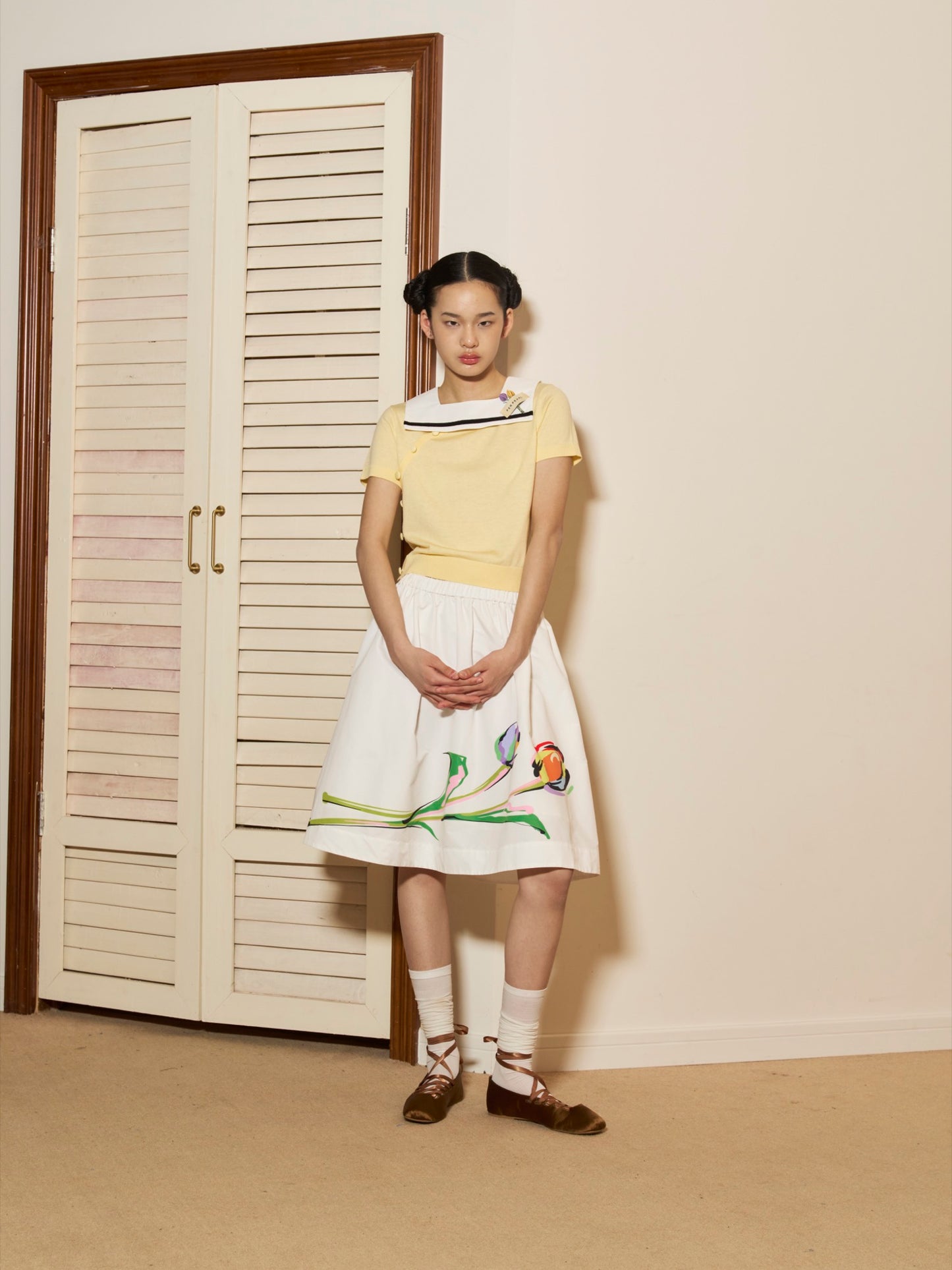 'Ling Yi' Yellow Tulips Sweater