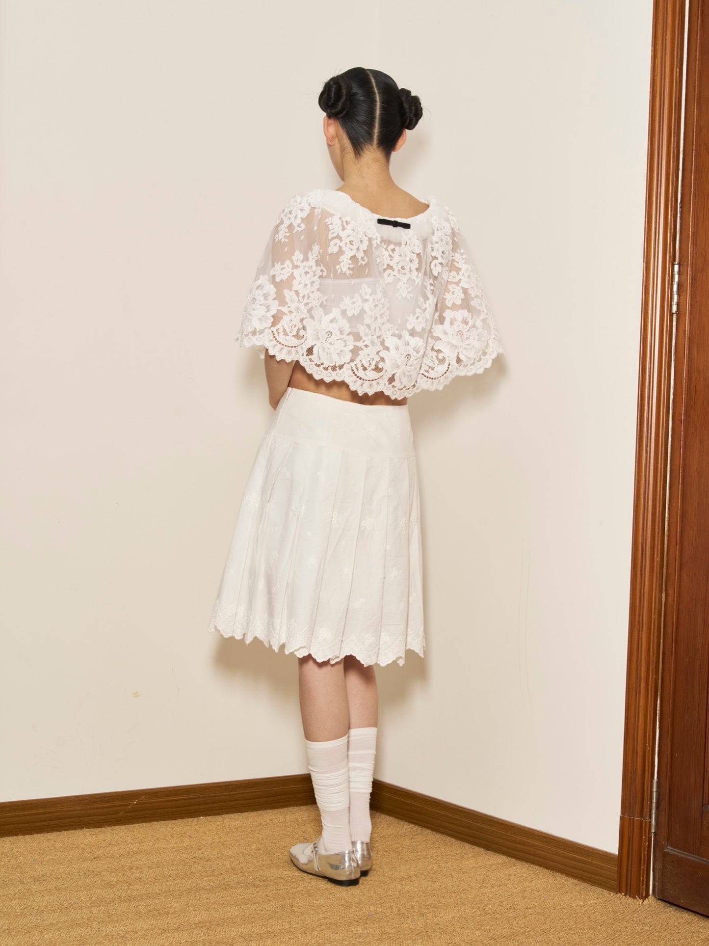 'Spring Whisper' Lace Short Cape