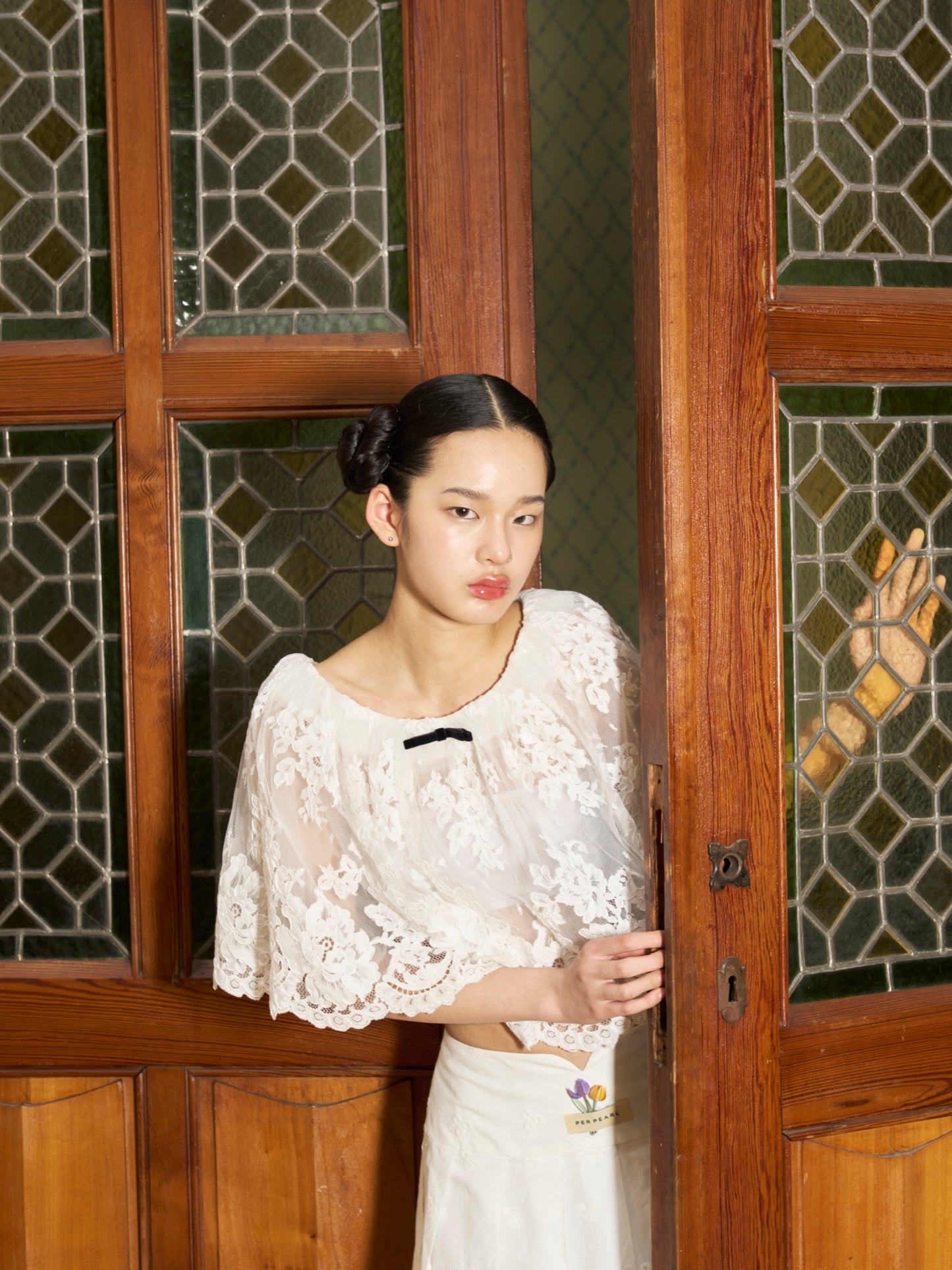'Spring Whisper' Lace Short Cape