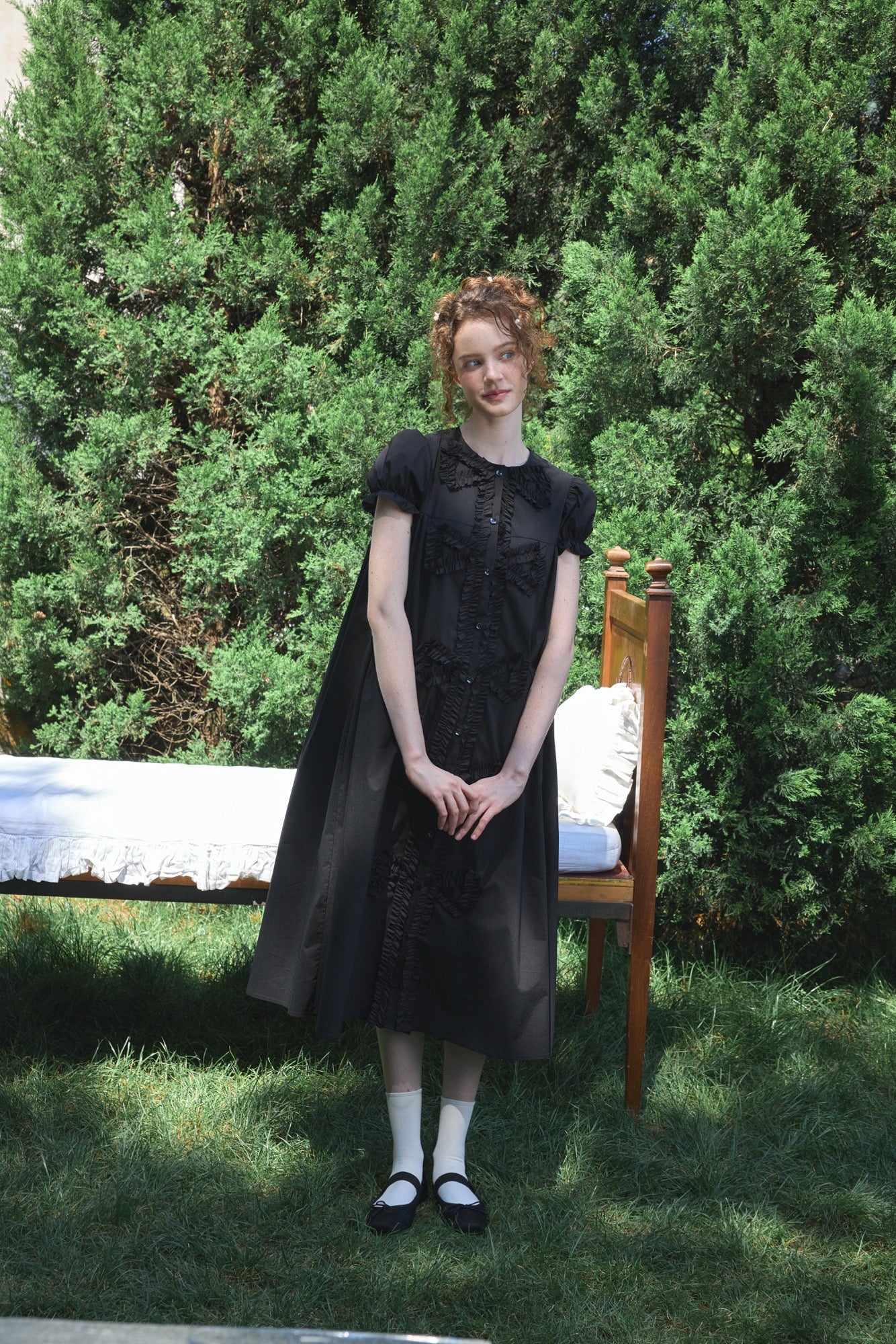 ‘Andrina’ Black Gathering Bow-tie Long Shirt Dress
