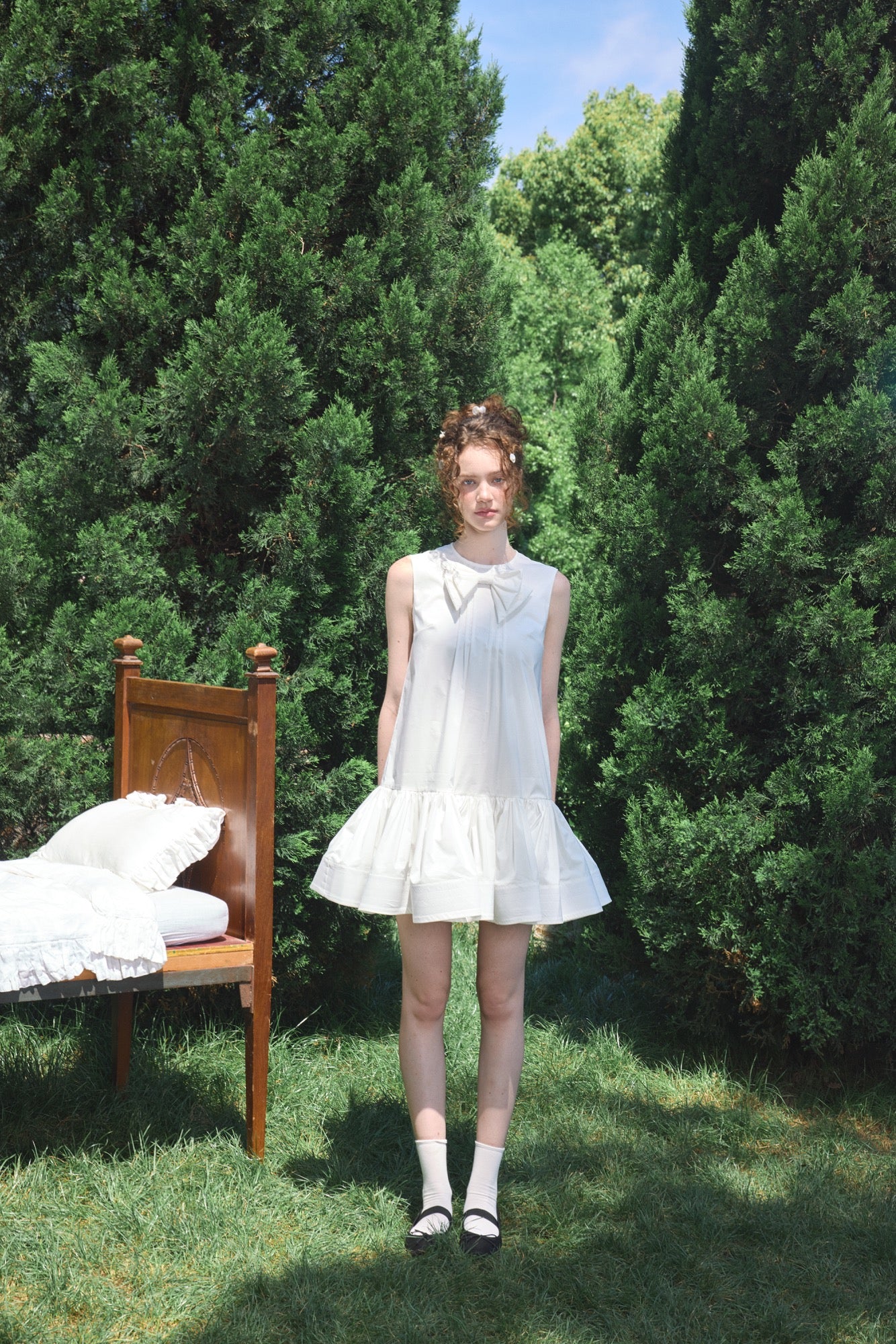 ‘Arista’ White Bow-tie Vest Dress
