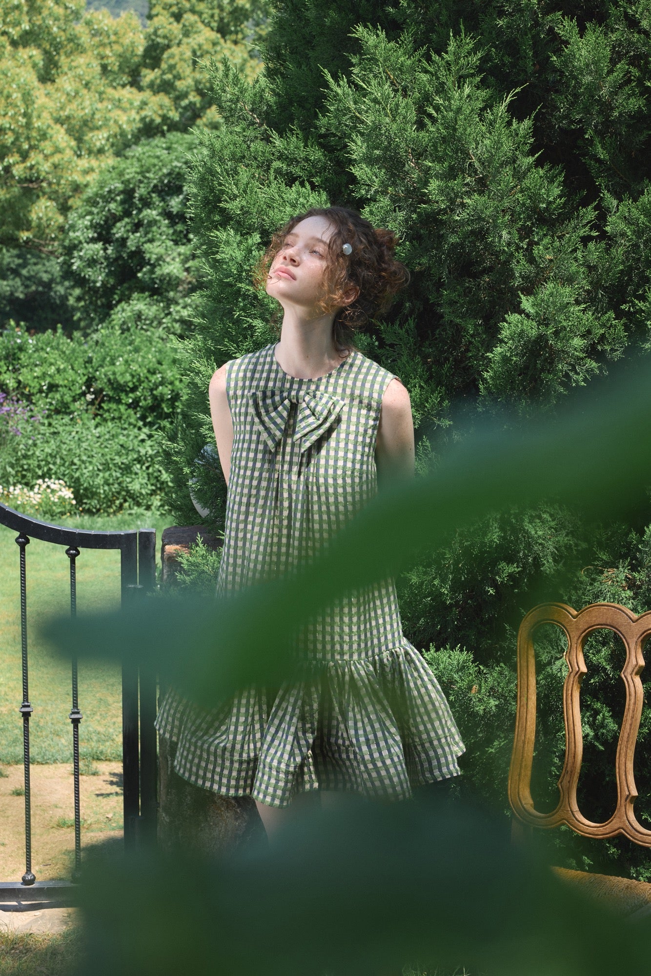 ‘Arista’ Green Plaid Bow-tie Vest Dress