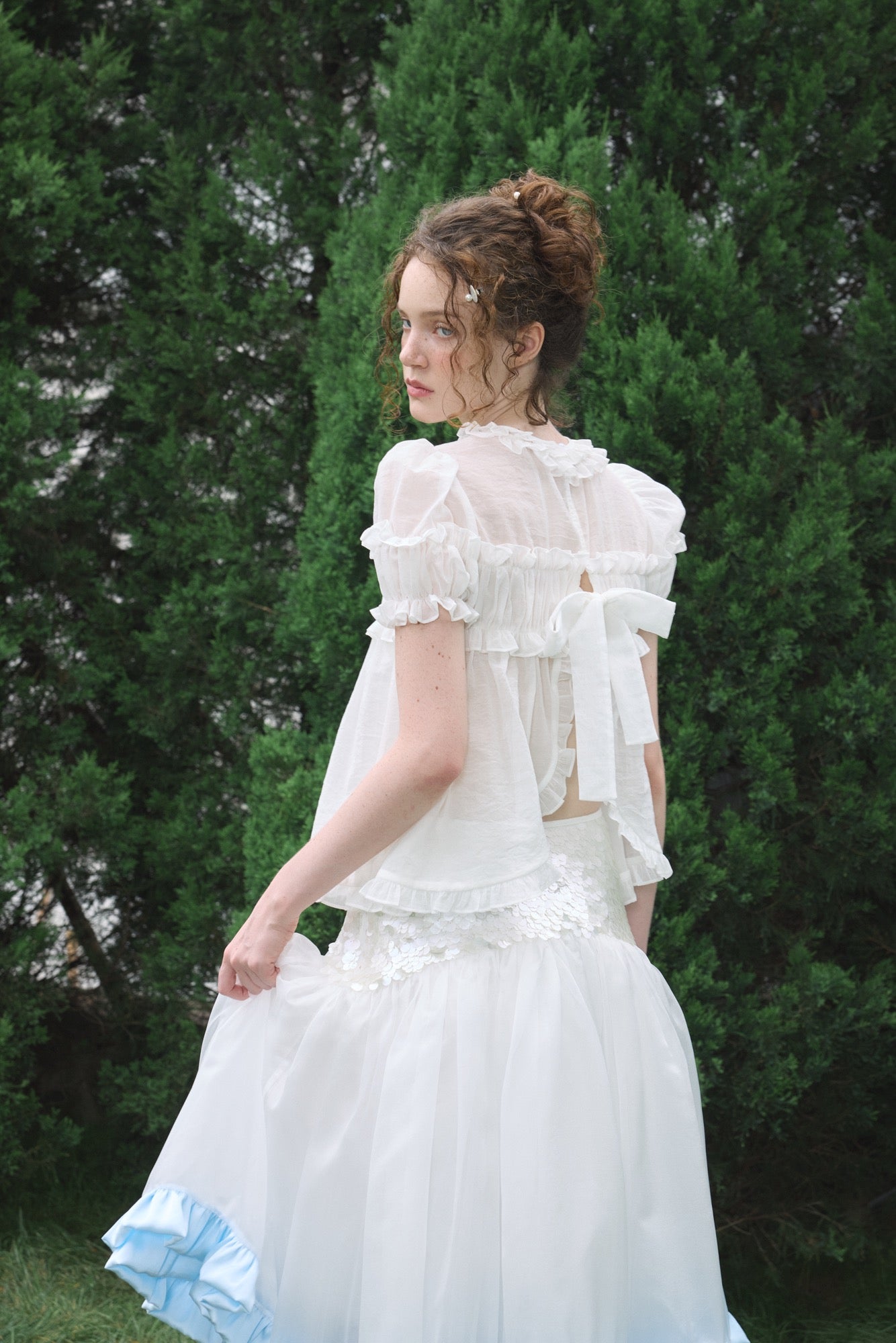 ‘Bubble’ White Puff Backless Top