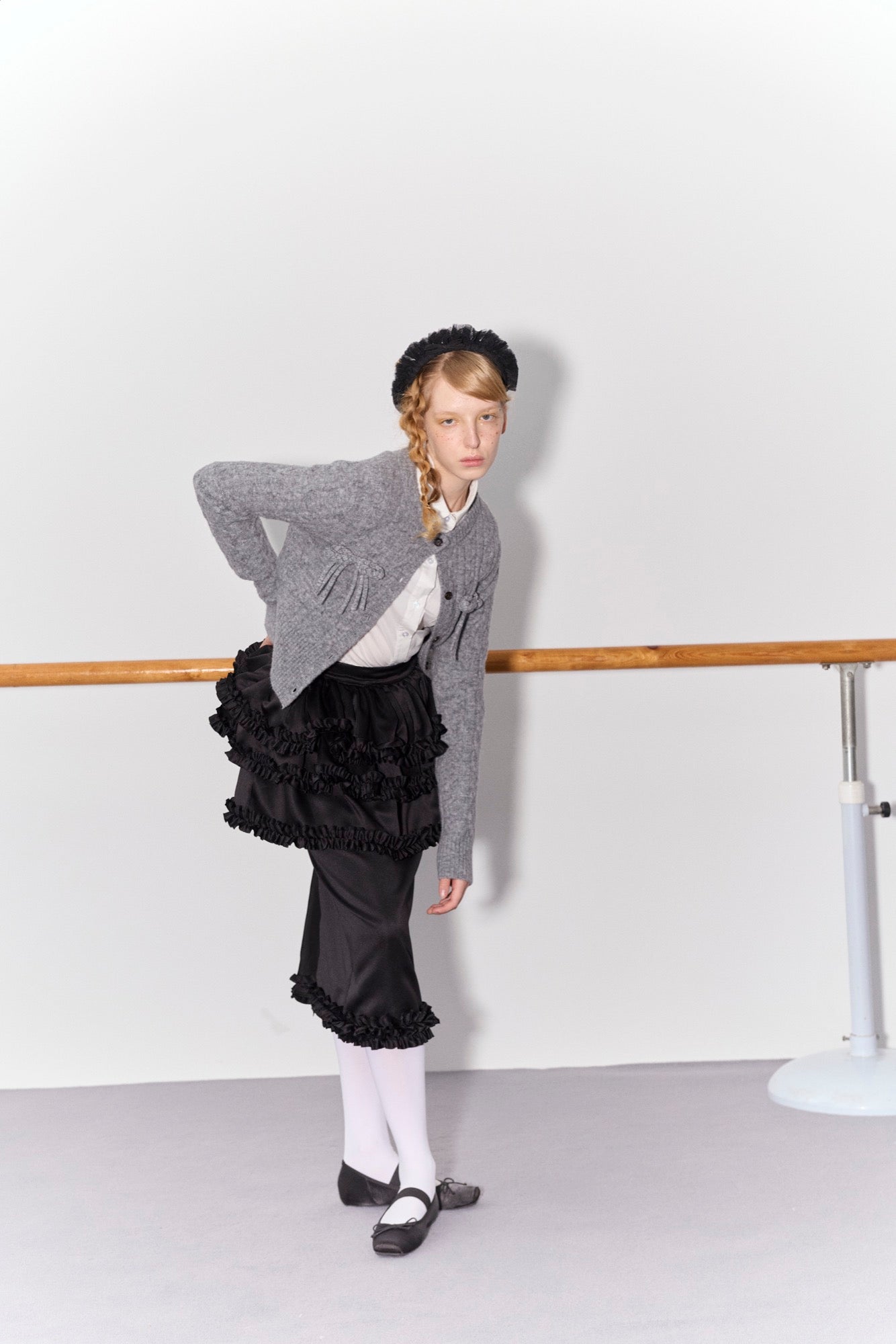 'Balancé' Gray Bow Knit Cardigan