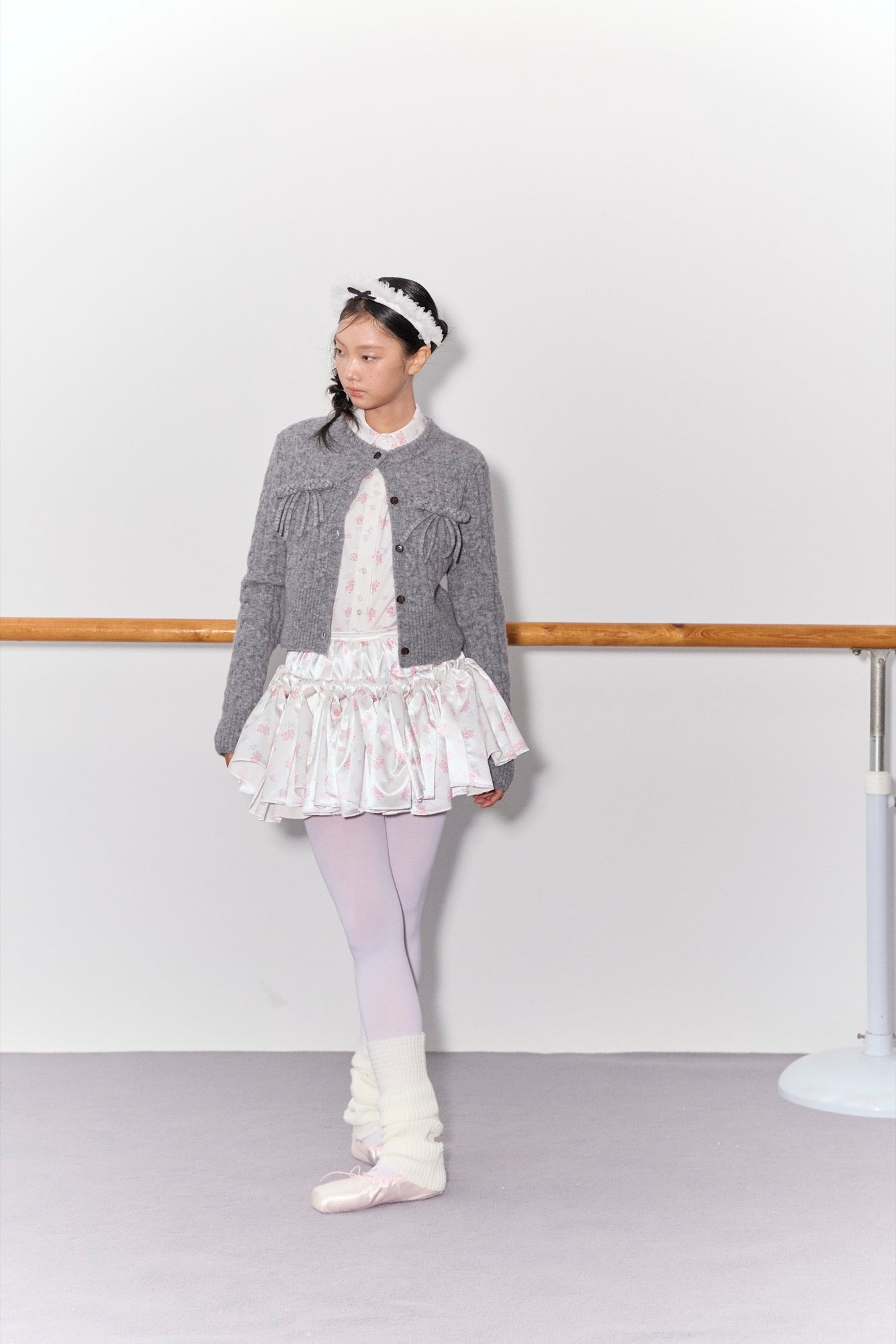 'Balancé' Gray Bow Knit Cardigan