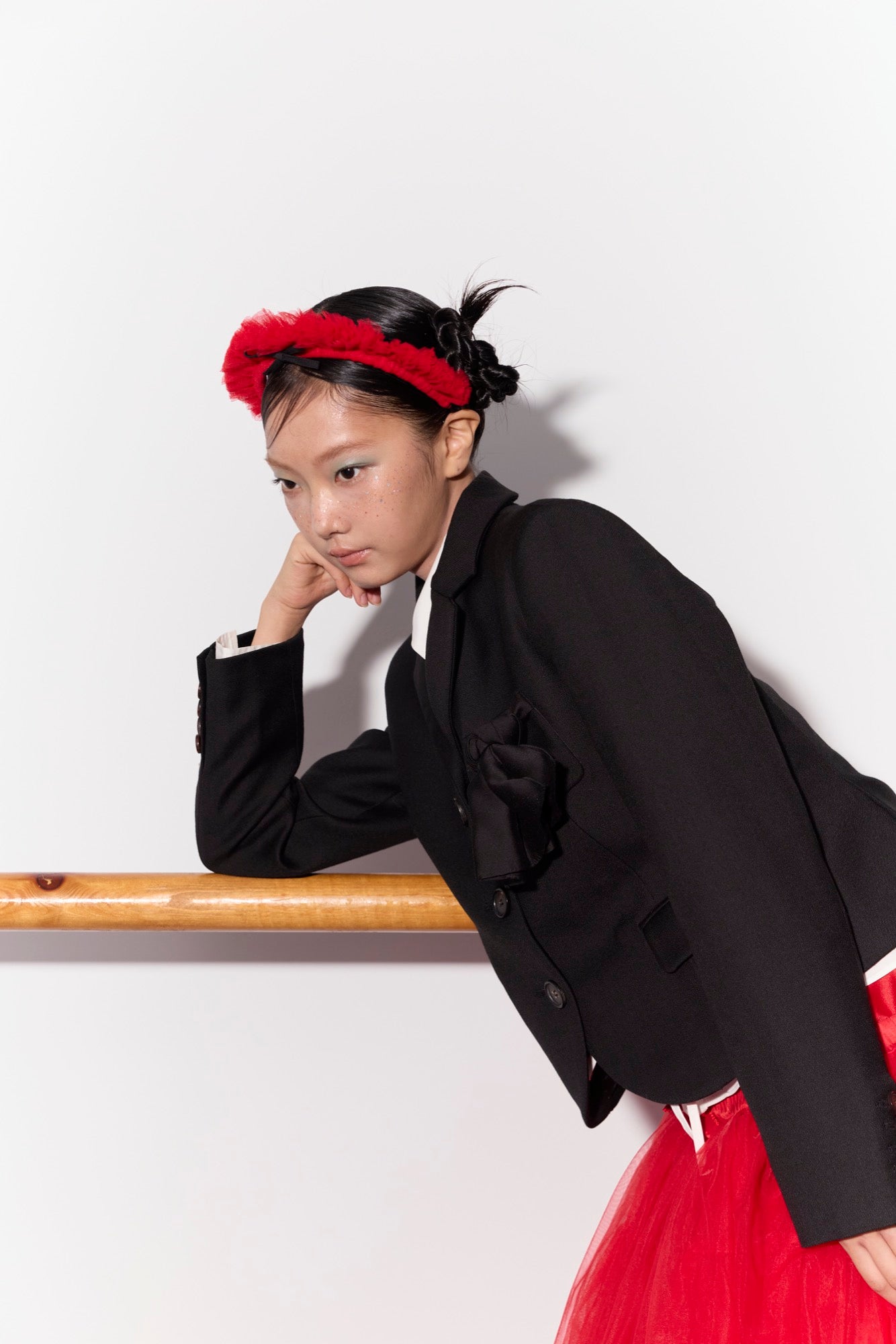 'Clara' Black Short Suit Blazer