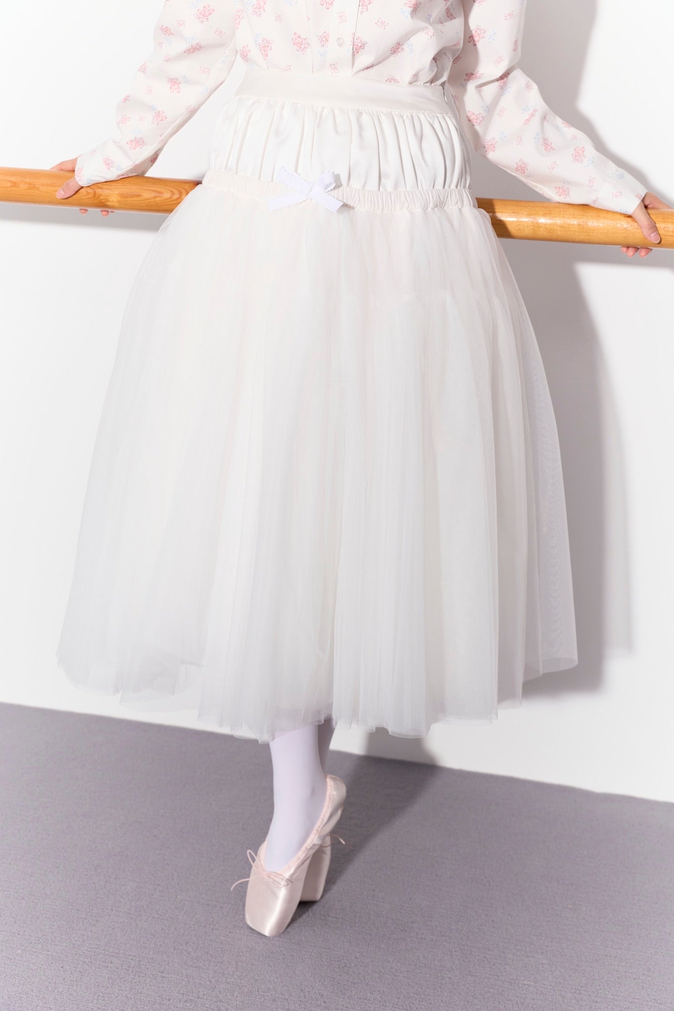 'Bourrée' White Mesh Skirt