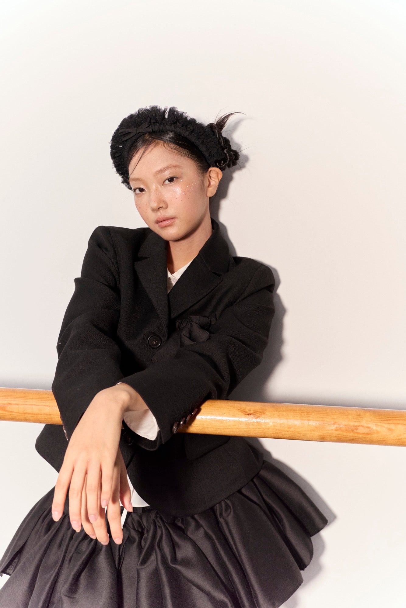 'Clara' Black Short Suit Blazer