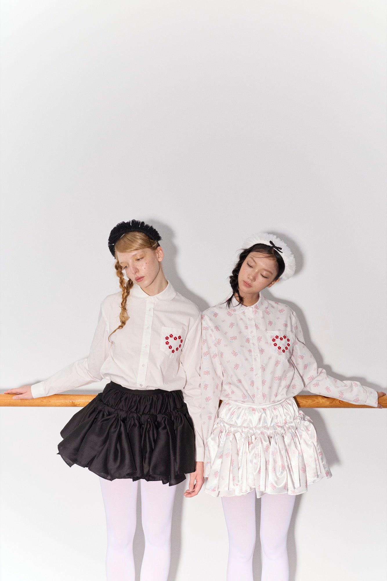 'Heart Signal' White Embroidery Shirt