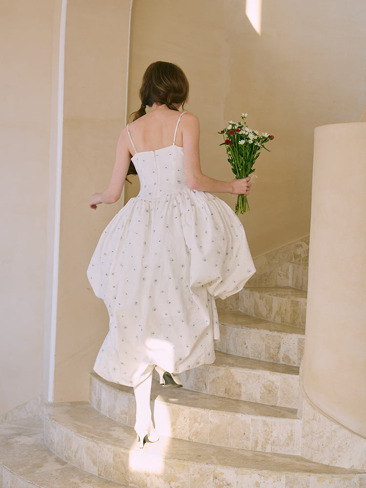 ‘Violette’ White Heart-shaped Gathering Dress