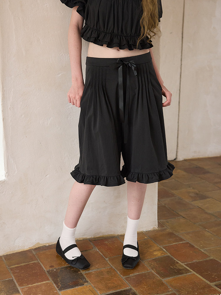 ‘Eric’ Black Bow Mid-length Shorts