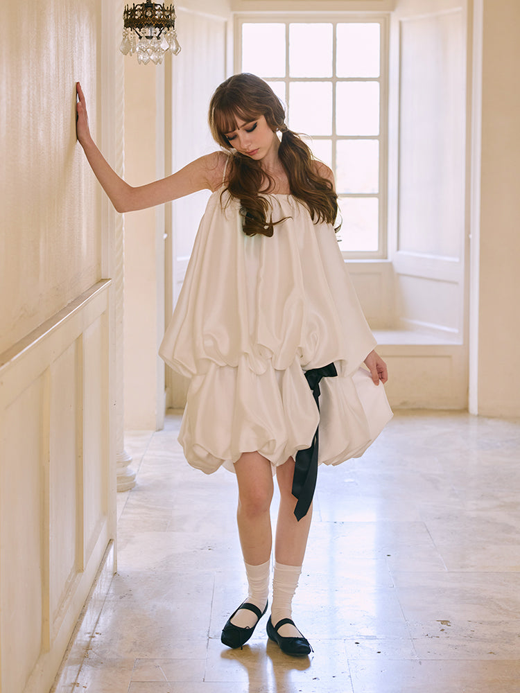 ‘Éloïse’ White Gathered Puffy Slip Dress