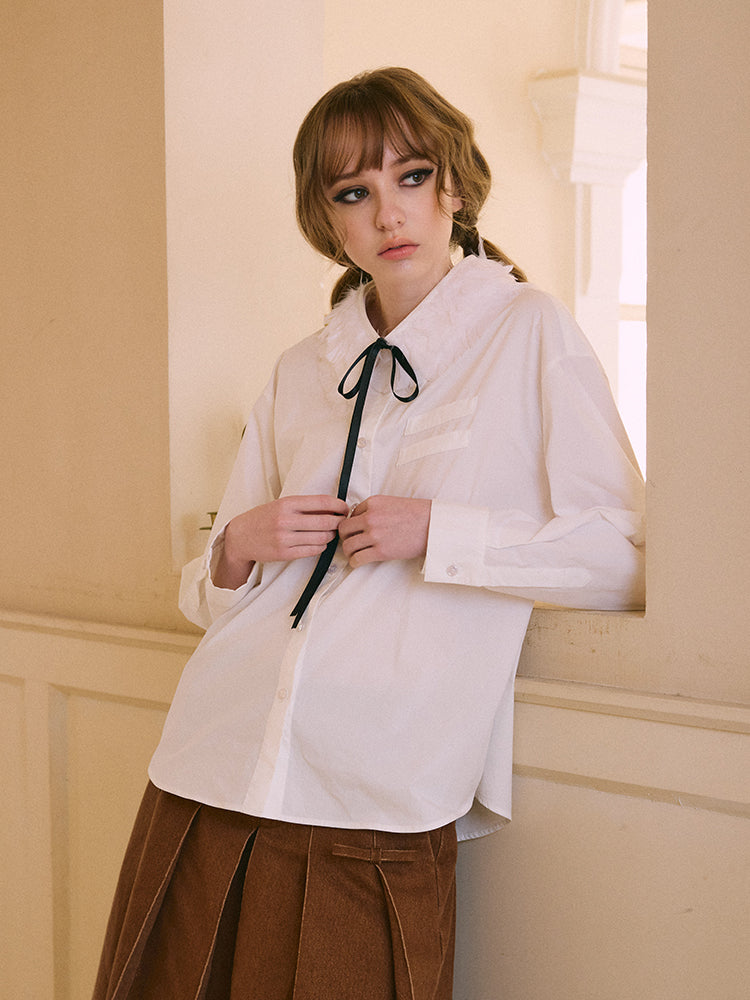 ‘Mathis’ White Feather Collar Shirt