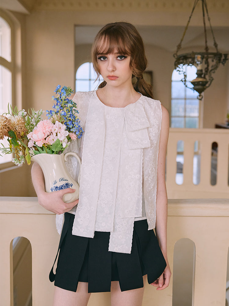 ‘Fleur’ White Embroidered Ribbon Vest