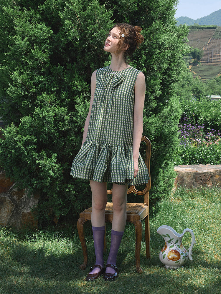 ‘Arista’ Green Plaid Bow-tie Vest Dress