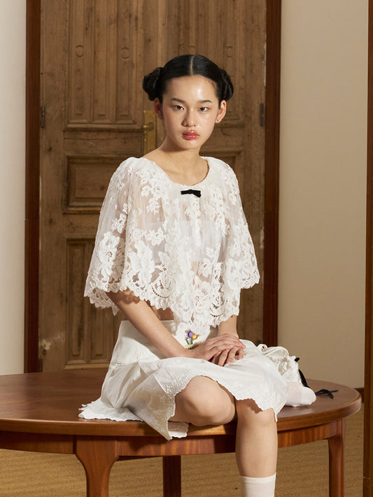 'Spring Whisper' Lace Short Cape