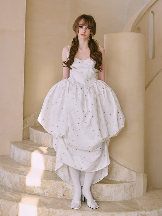 ‘Violette’ White Heart-shaped Gathering Dress