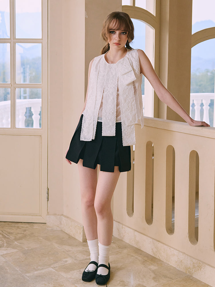 ‘Fleur’ White Embroidered Ribbon Vest